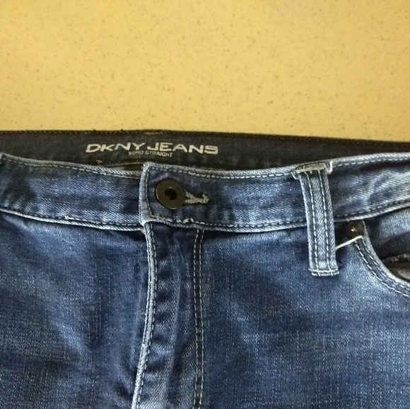 DKNY Jeans😎😎 SOHO Straight - Picture 3 of 5